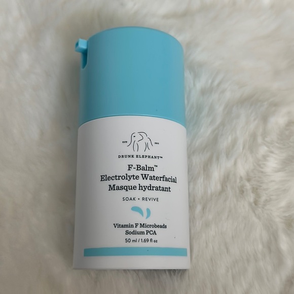 Drunk elephant waterfacial BNWT - Picture 2 of 2